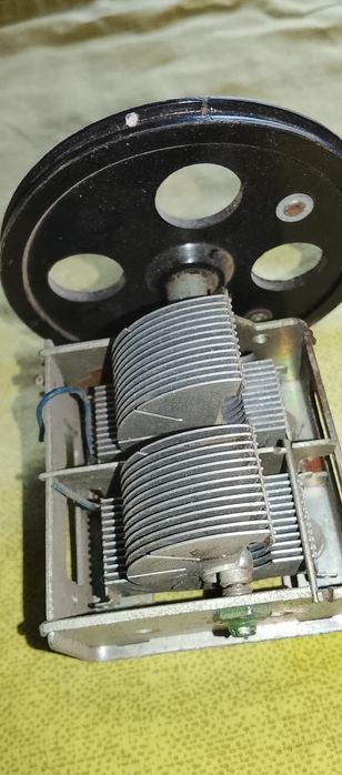 Конденсаторы переменной емкости КПЕ ссср