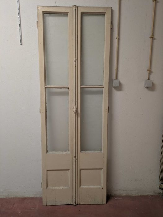2 Portas Madeira (antigas)