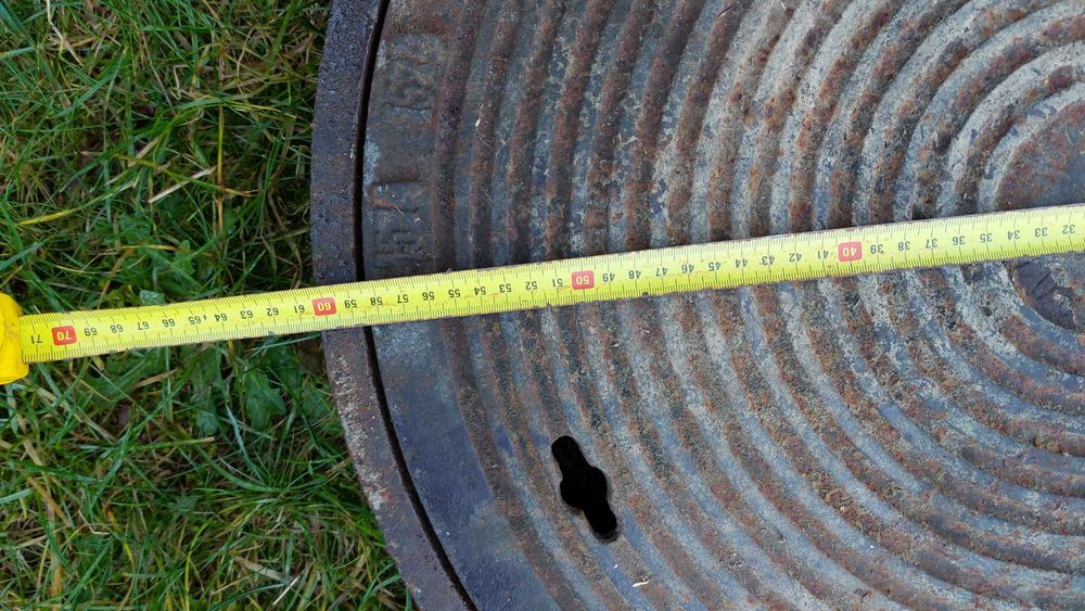 Właz pokrywa klapa pierścień obręcz kołnierz studzienki szamba 60xm