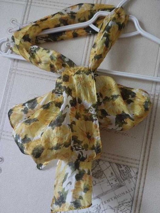 L.k.bennett silk шелковый шарф шарфик шейный платок 100% шелк бохо coachelа must have