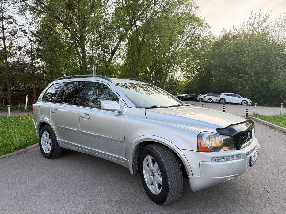 Продам Volvo XC 90 2.4 AWD Automat