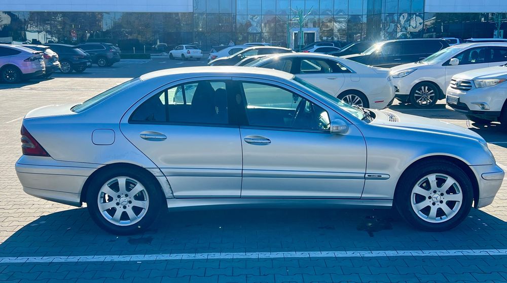 Mercedes Benz C200 kompressor w203