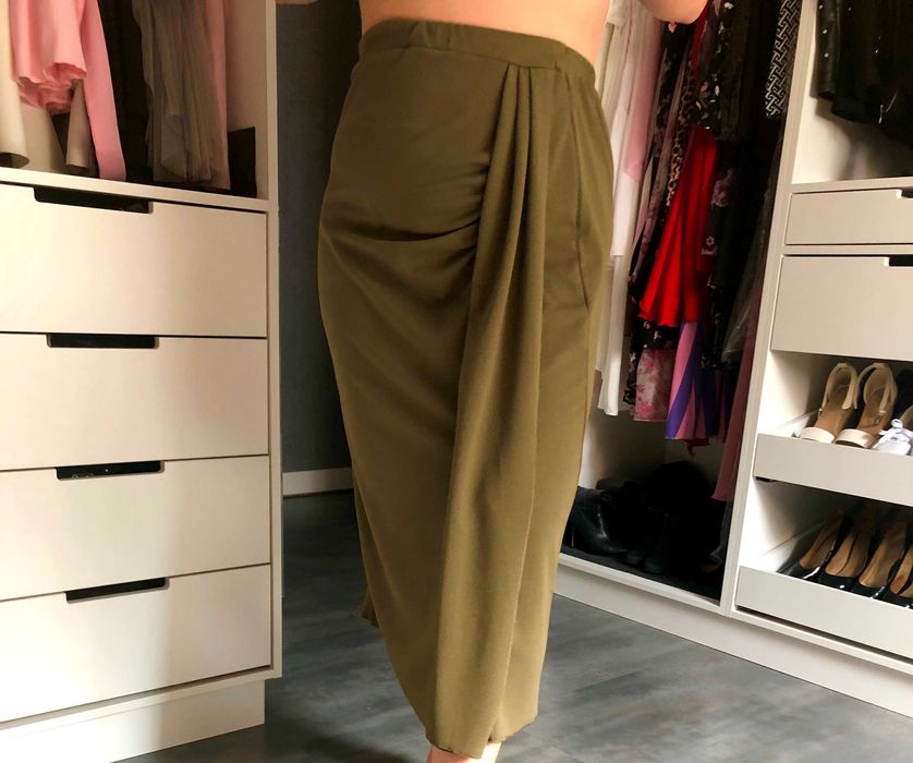 Modna spódnica midi oliwka r 40 42 Nowa