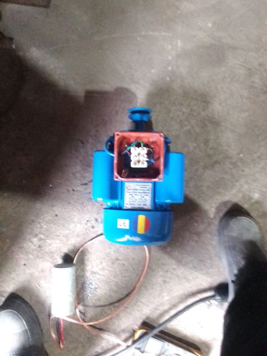 Продам кормозмішувачі змішувачі сухих кормів