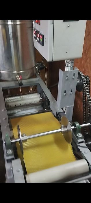 продам вощину лита властного выробныцтва