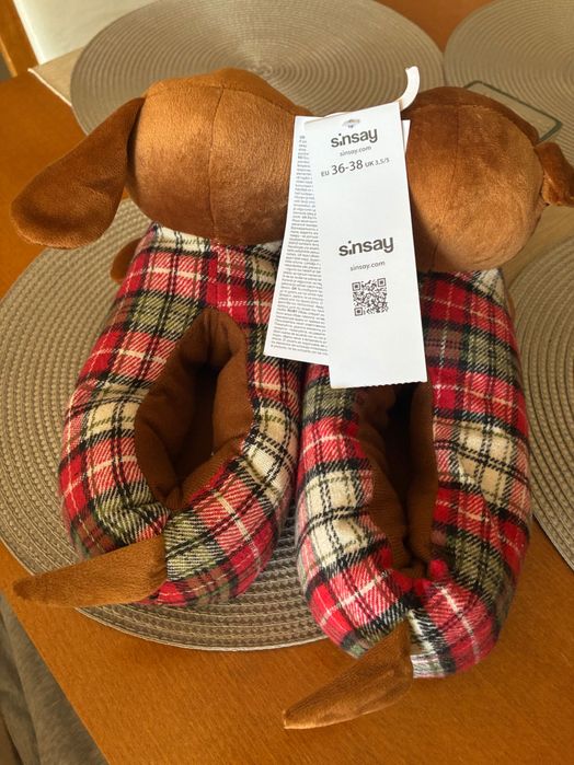 Kapcie dziecięco-młodzieżowe r. 36-38