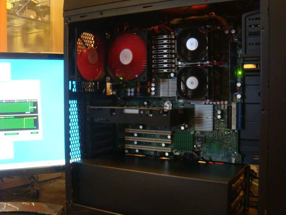 Supermicro X7DAE + 2шт xeon E5450 + RAM 32gb