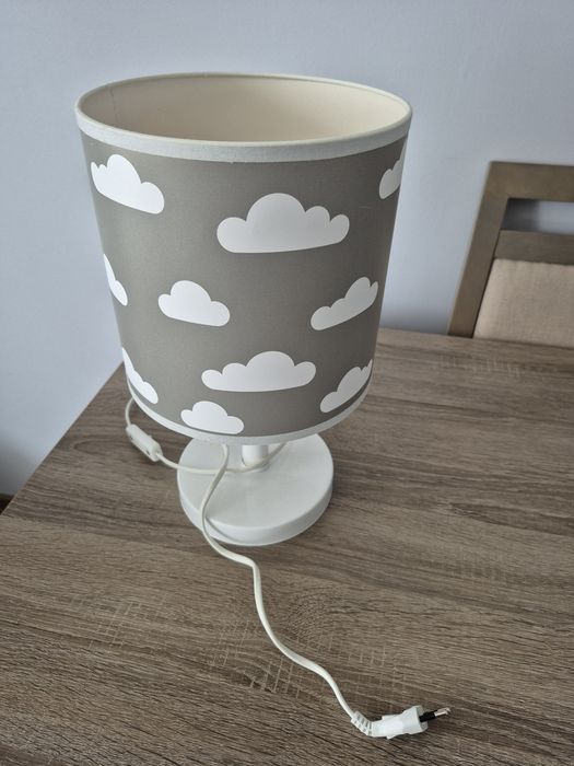Lampka nocna do pokoju dziecka