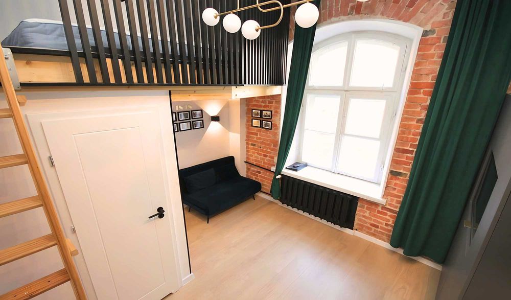 KONESER Praski | Google Campus | Metro | Loft | Design | Antresola  | jedno z najmodniejszych miejsc w Warszawie - Widok 2