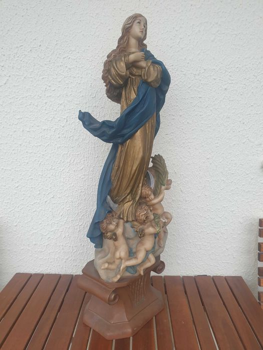 Nossa senhora com os Anjinhos