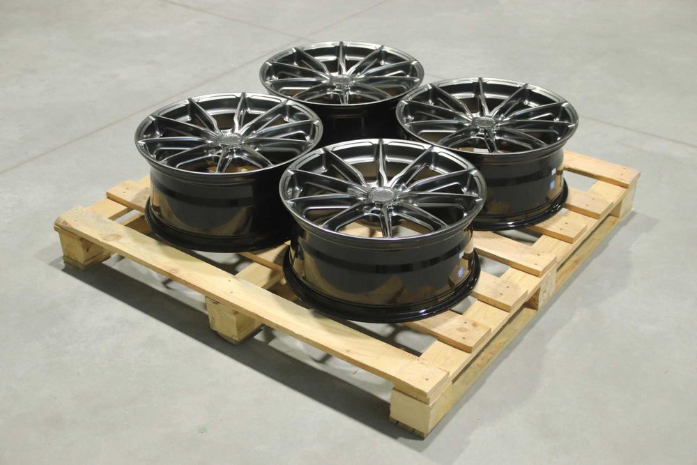 !OUTLET! Felgi Japan Racing JR37 18x8 ET45 5x114,3 Hyper Black