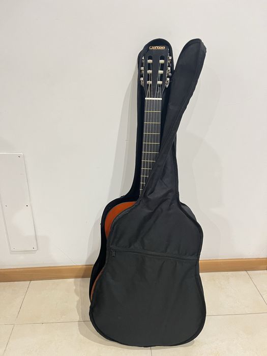 Guitarra Clifton 4/4 set completo