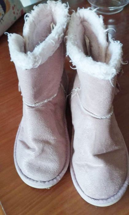 Botas cor de rosa da Zippy