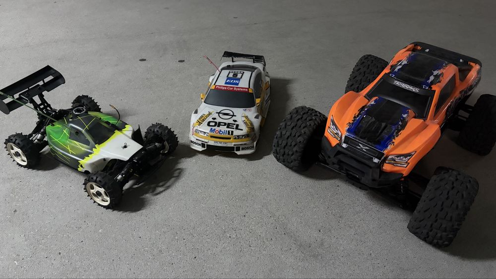 Traxxas X-Maxx 8S + Oferta de 2 Carros RC – Excelente Oportunidade