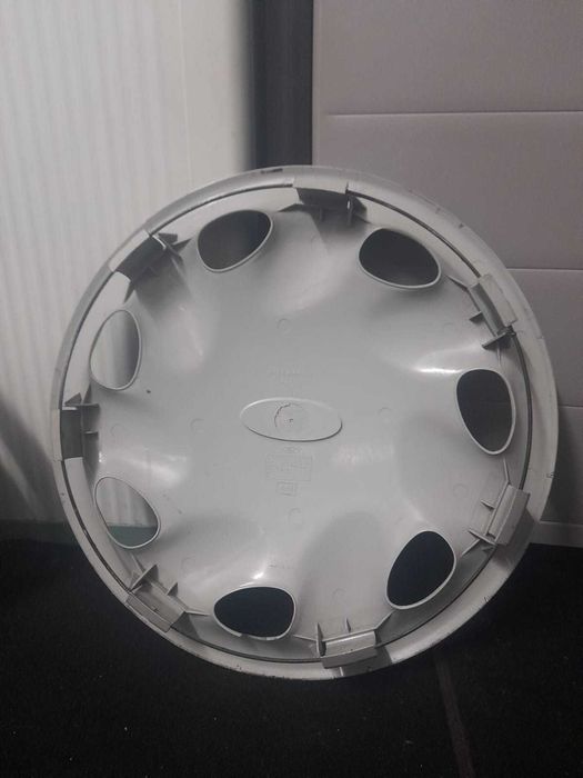 Tampão 13" Ford Escort/Fiesta