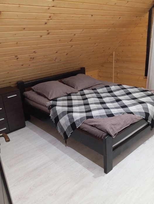 Відпочинок в Карпатах. Котедж поблизу Буковеля. Будинок в горах.