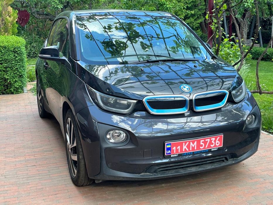 Продам електричний автомобіль BMW i3 2015 року