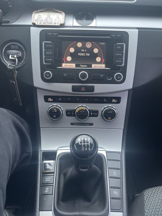 Продам Volkswagen Passat B7 2012 року