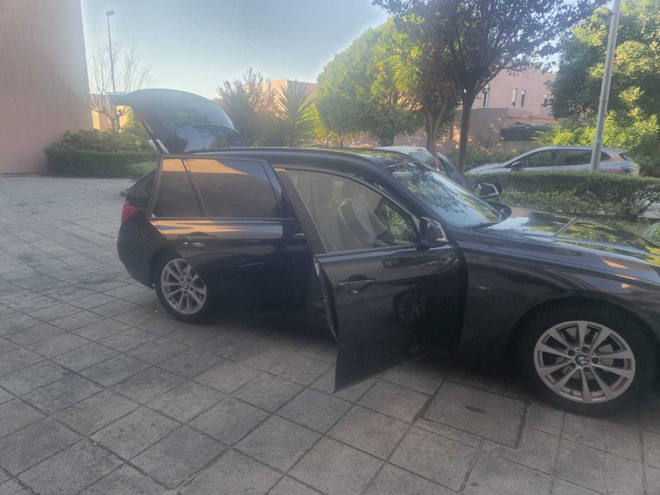 BMW touring sport 320d — photo 2