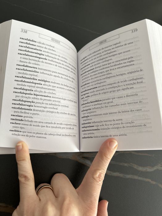 Dicionário ilustrado de saúde (compacto)