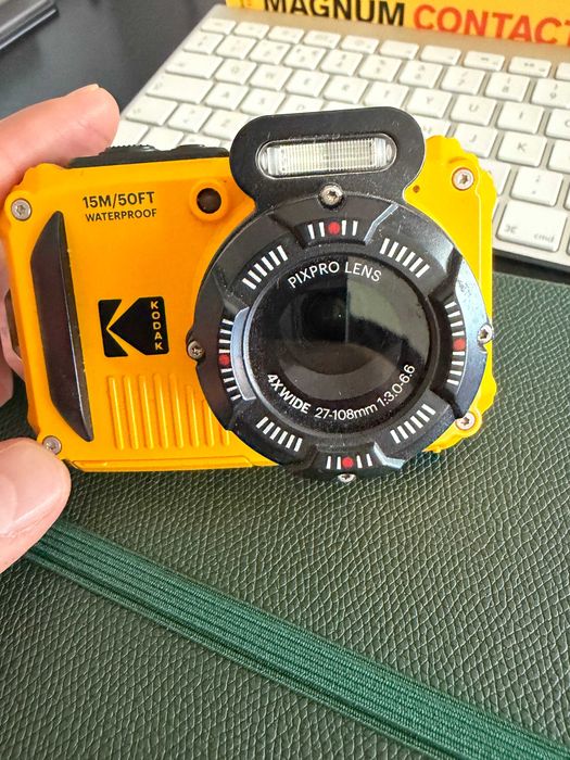 Kodak PIXPRO WPZ2 amarela — Câmara digital com caixa