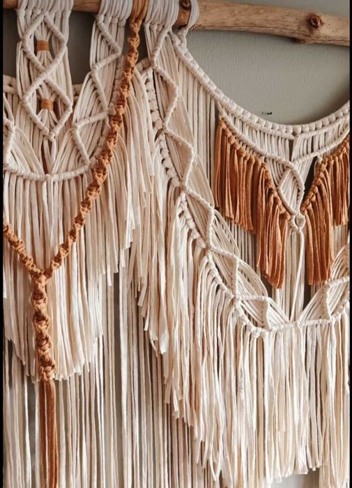 Macramé lindo novo em tons de cru e beige