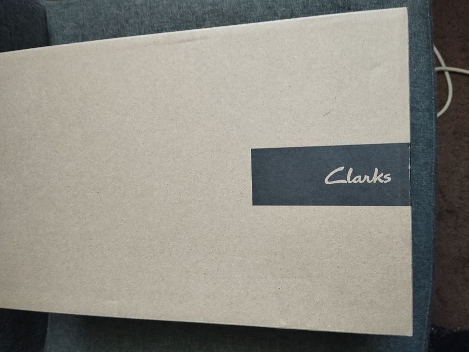 Продам туфлі Clarks