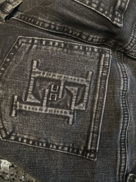 Spodnie jeans Elisabetta Franchi z brelokiem r.30