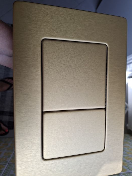 Placa Autoclismo Dourada Escovada Metal (260x180mm) - Compatível com Geberit