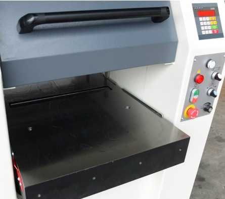 Grubościówka TH 630A