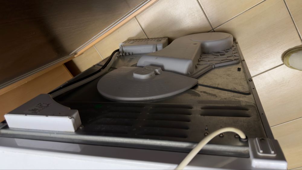 Сушильна машина Hotpoint ARISTON AQC94F5T/Z1(EU)