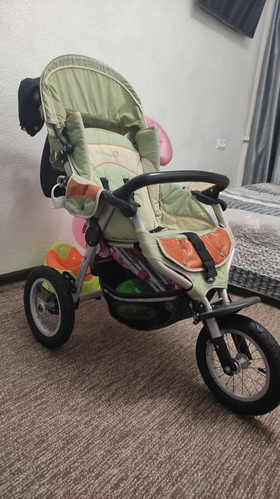 Продам дитячу коляску Jane Power track