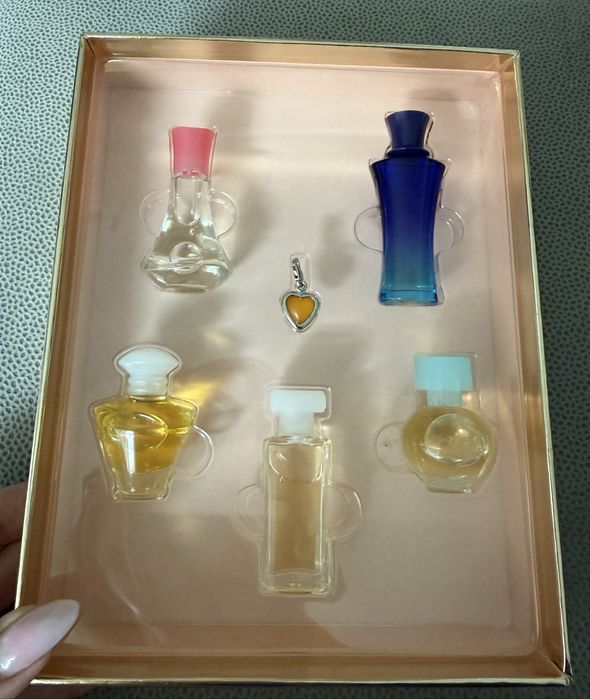 Mary kay miniaturki perfum kolekcjonerskie
