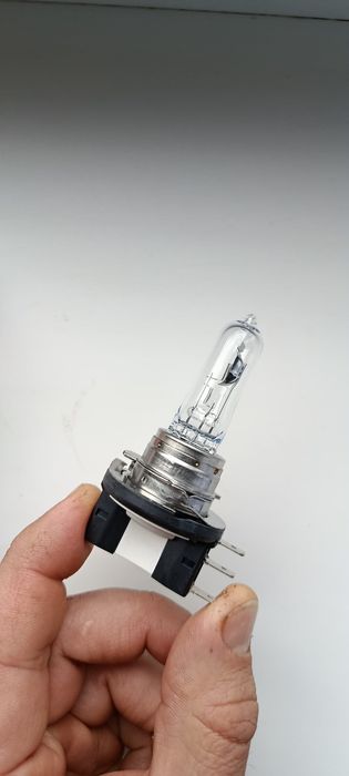 Лампы OSRAM H15 24V 20/60W новые (2 шт)