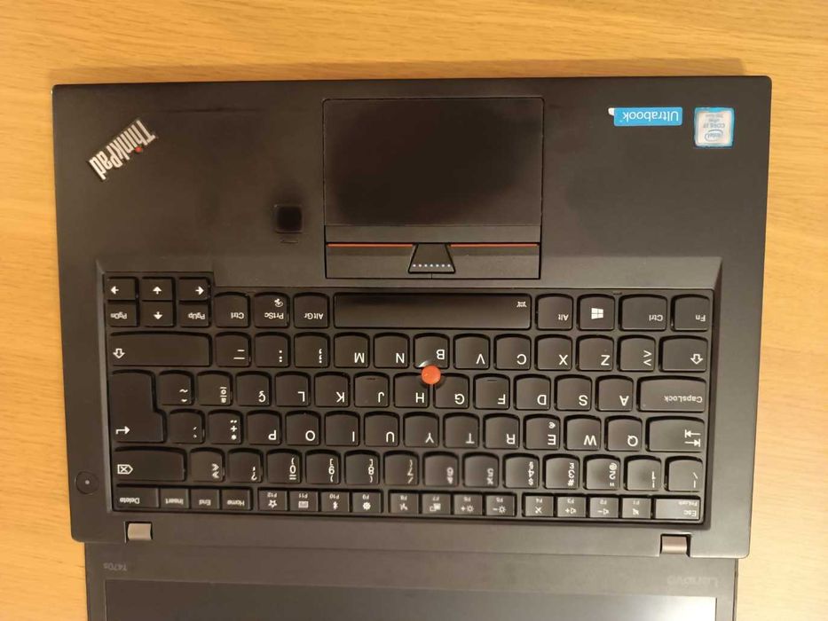 Portátil Lenovo T470s i7-7600U 16GB RAM 500GB SSD