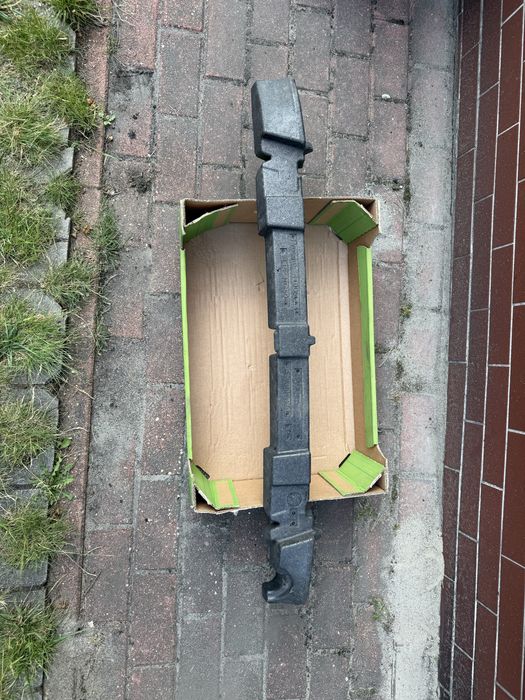 Absorber zderzak przód Audi A1 8X