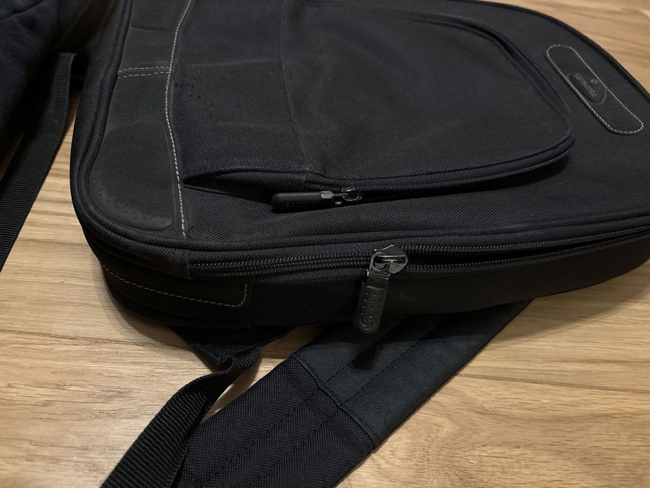 Sztywny plecak na laptopa dokumenty Samsonite elegancki czarny