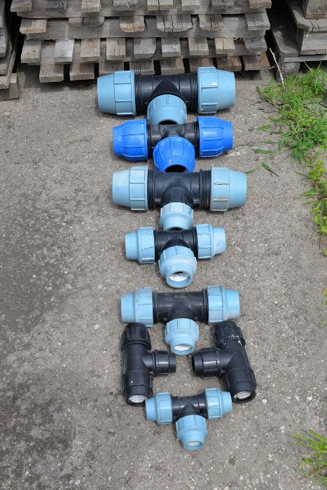 Złączki PE skręcane