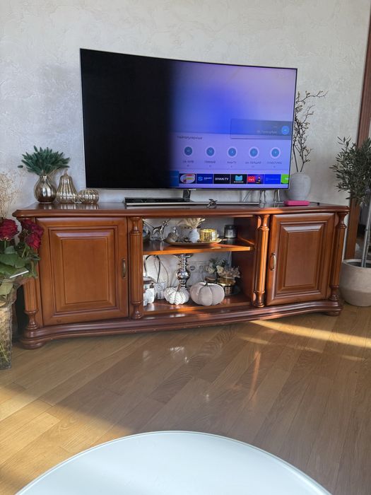 Тумба під ТВ дерево