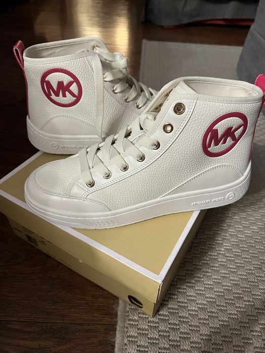 Biale trampki M.Kors