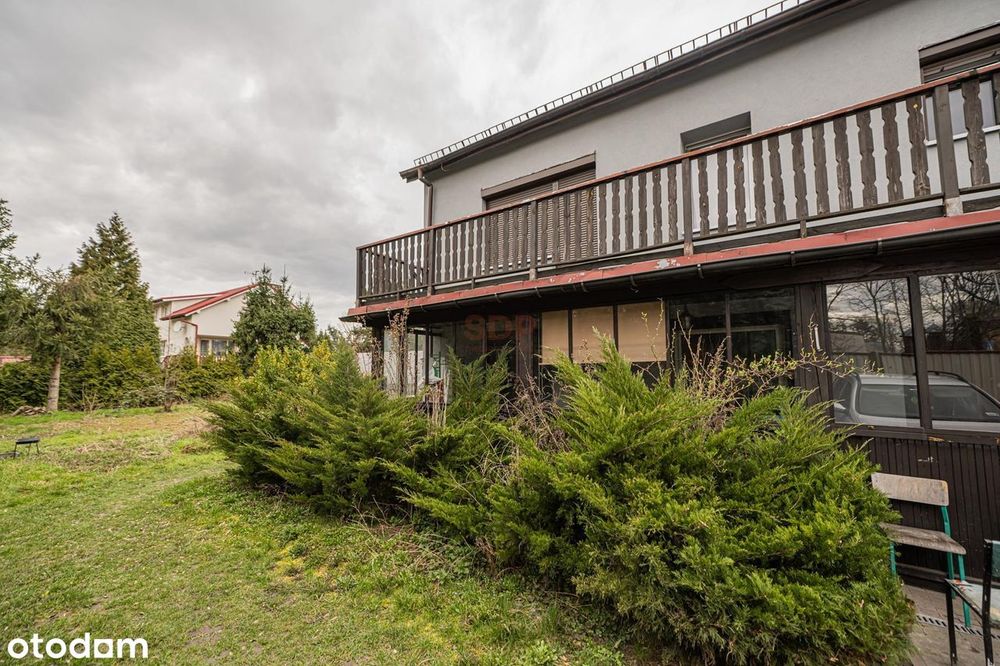 | Dom pod inwestycję | 345 m2 | 12 pokoi | Bielany Wrocławskie |