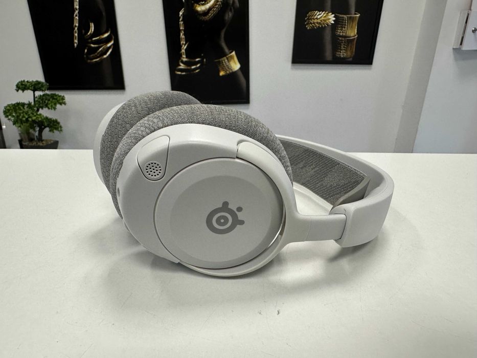 Słuchawki SteelSeries Arctis Nova 1