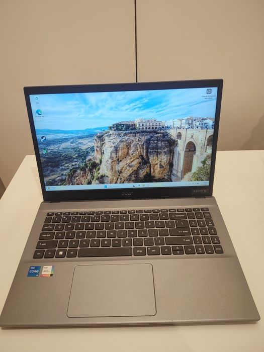 Laptop Acer Extensa 15 EX215-55