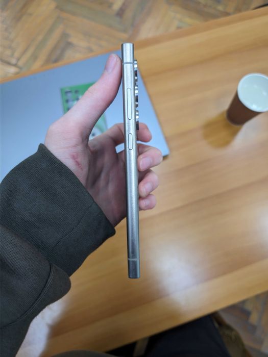 Samsung Galaxy S24 Ultra [12/256]