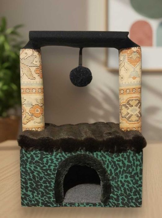 Розпродаж! Будиночки для котів з кігтеточкою та іграшкою.
