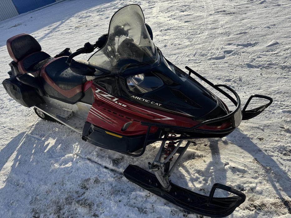 Продам Снігоход ARCTIC CAT