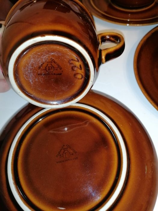 Filiżanka Pruszków brązowa na sztuki.