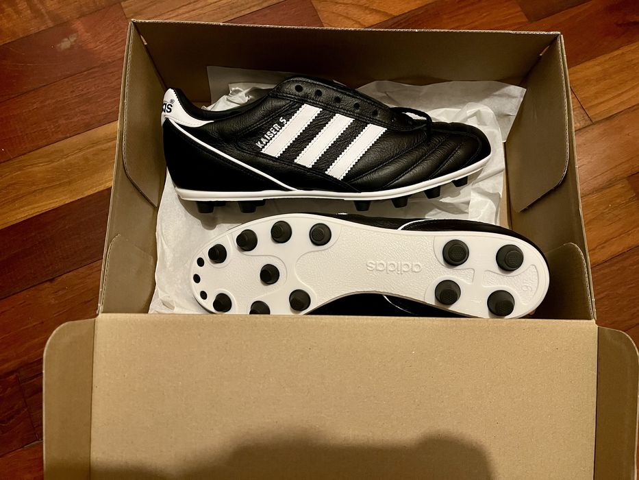 Chuteiras Adidas Kaiser 5