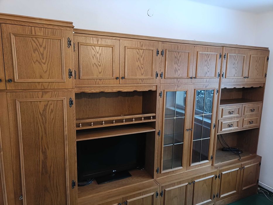 Meble do pokoju, meblościanka