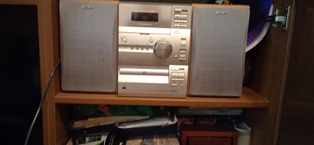 Музыкальный центр Sony